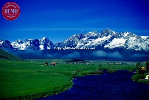 Sawtooth Valley Salmon River